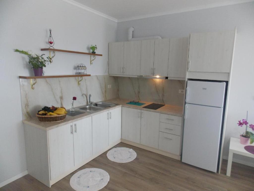 Amarilis Luxury Apartments Sarandë 外观 照片