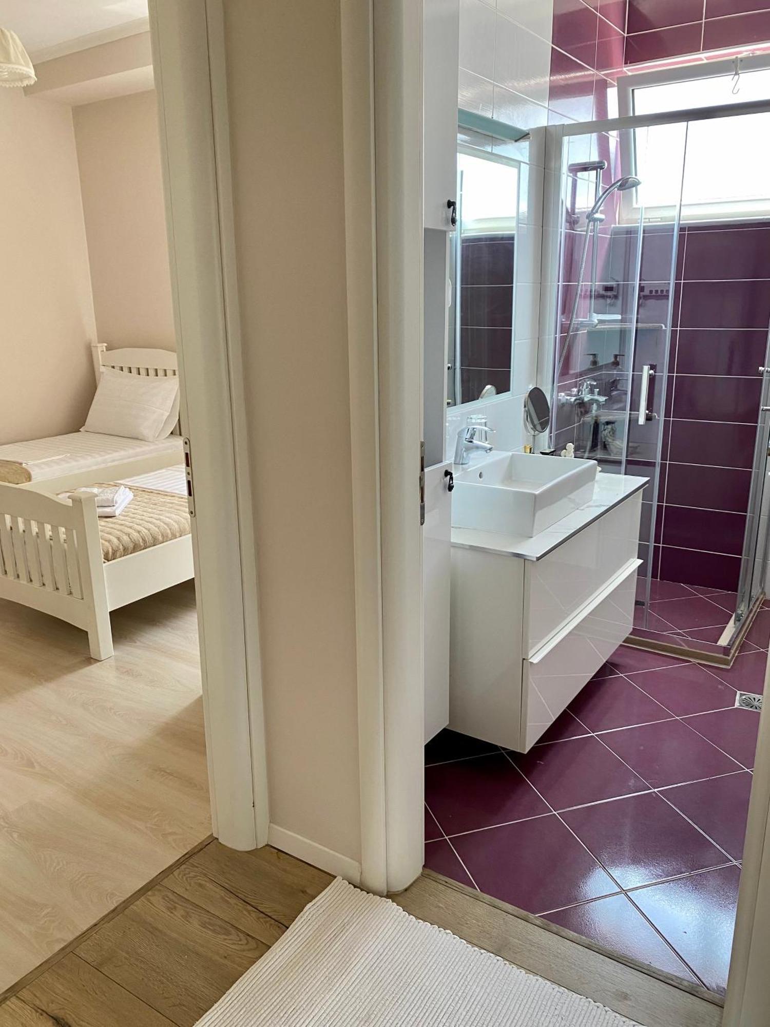 Amarilis Luxury Apartments Sarandë 外观 照片